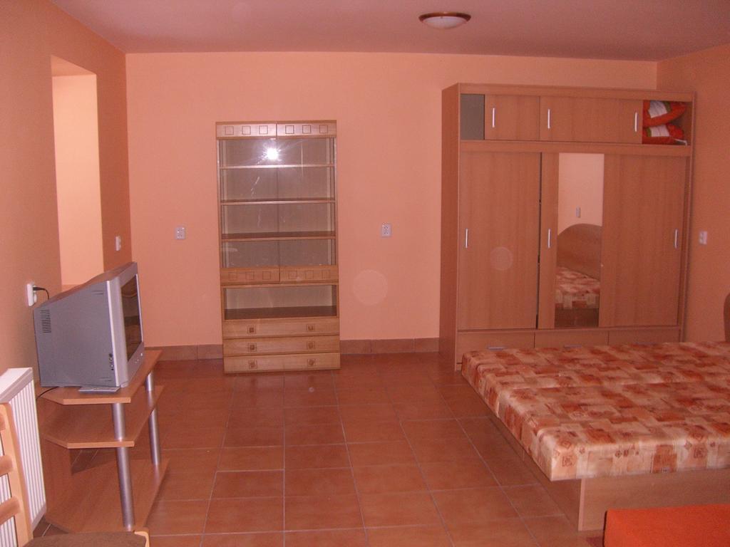 Apartmany Kanianka Бойнице Стая снимка
