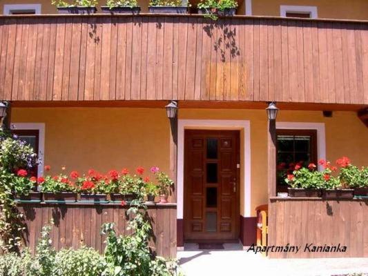Apartmany Kanianka Бойнице Стая снимка